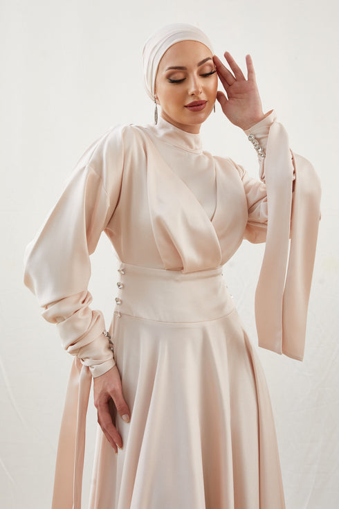 <tc>Gozde geknöpftes lachsfarbenes islamisches Abendkleid</tc>