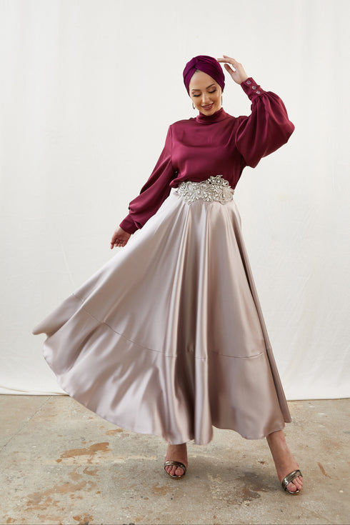 Hira Taşlı Vizon Etek