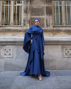 Hümeyra Lacivert Abiye