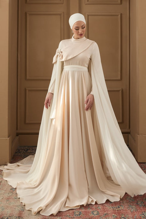 Melisa Taşlı Ekru Abiye