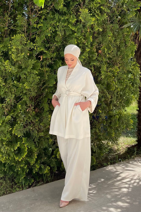 Mercan Taşlı Ekru Takım