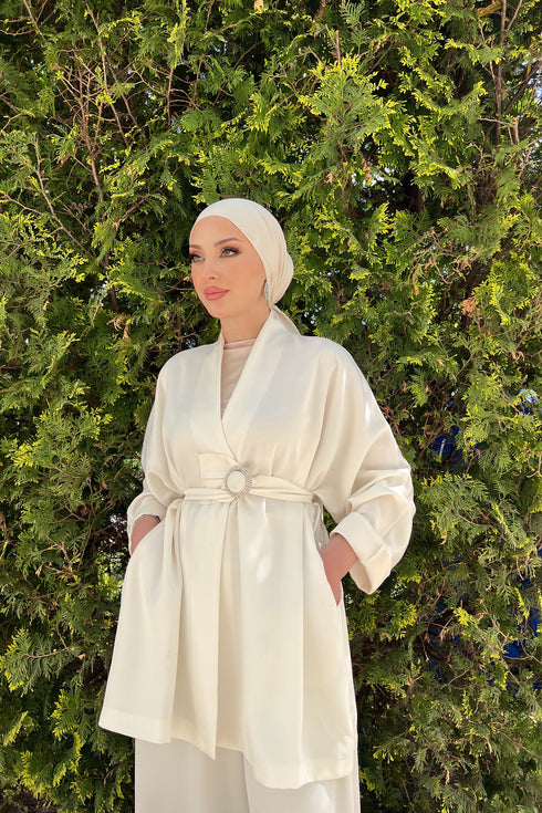 Mercan Taşlı Ekru Takım