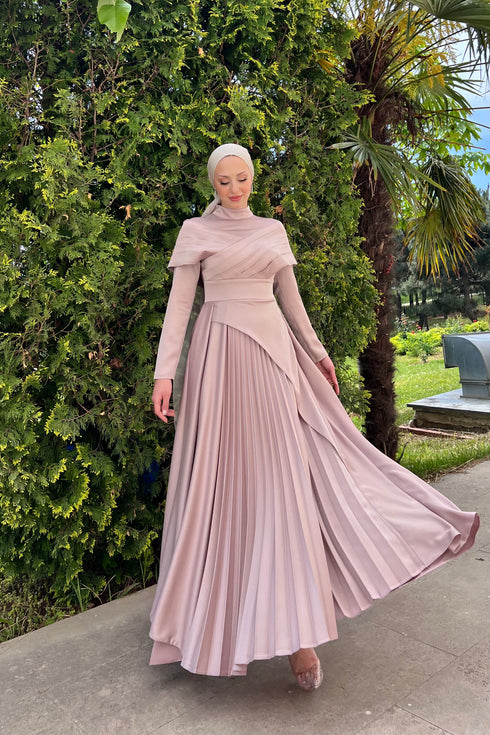 Süeda Gül Kurusu Abiye